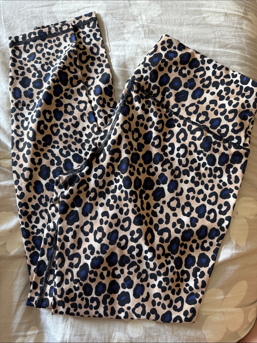 Victoria’s Secret Sport Cheetah Leggings